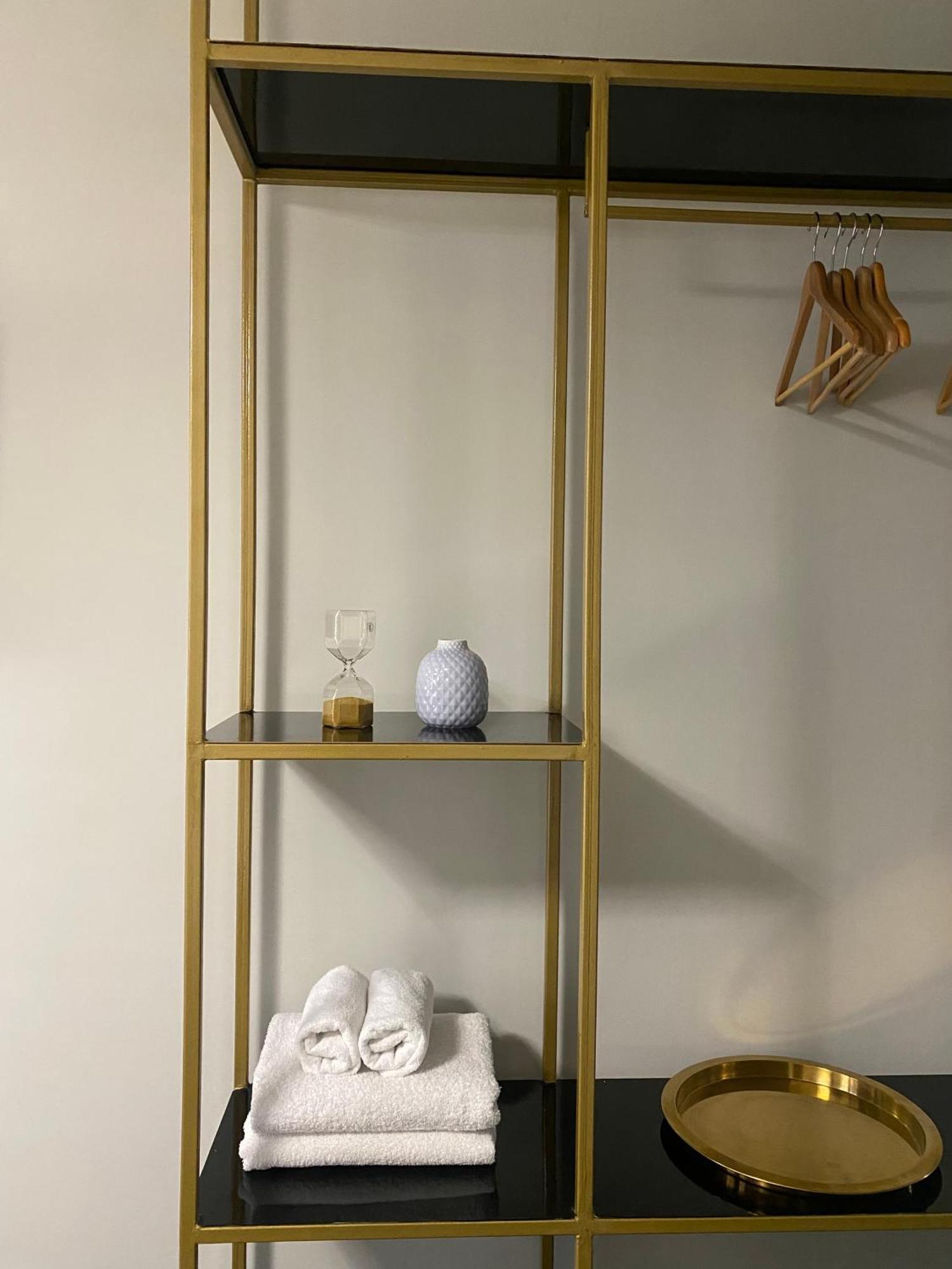 5 Rooms Athènes Extérieur photo