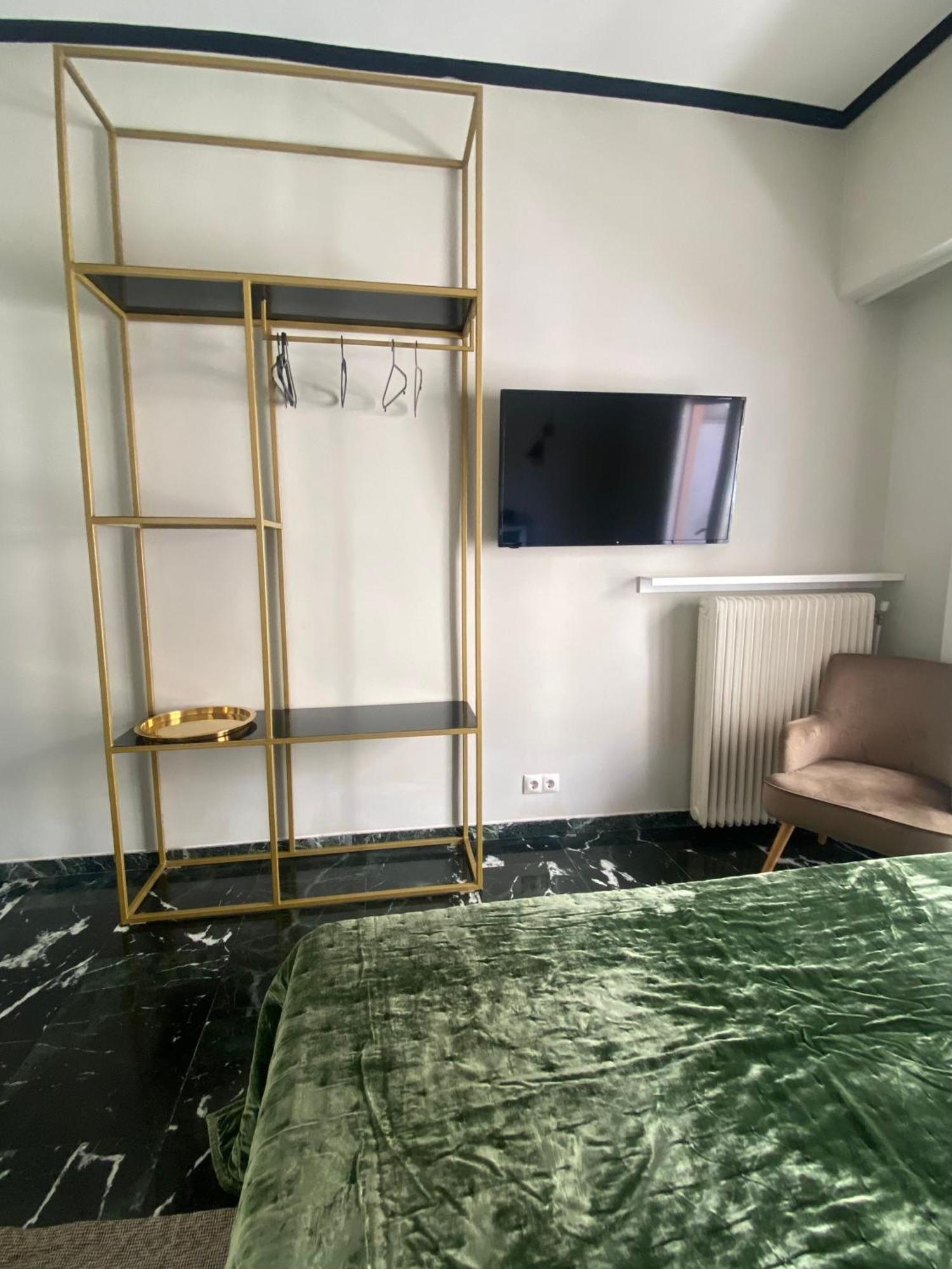 5 Rooms Athènes Extérieur photo