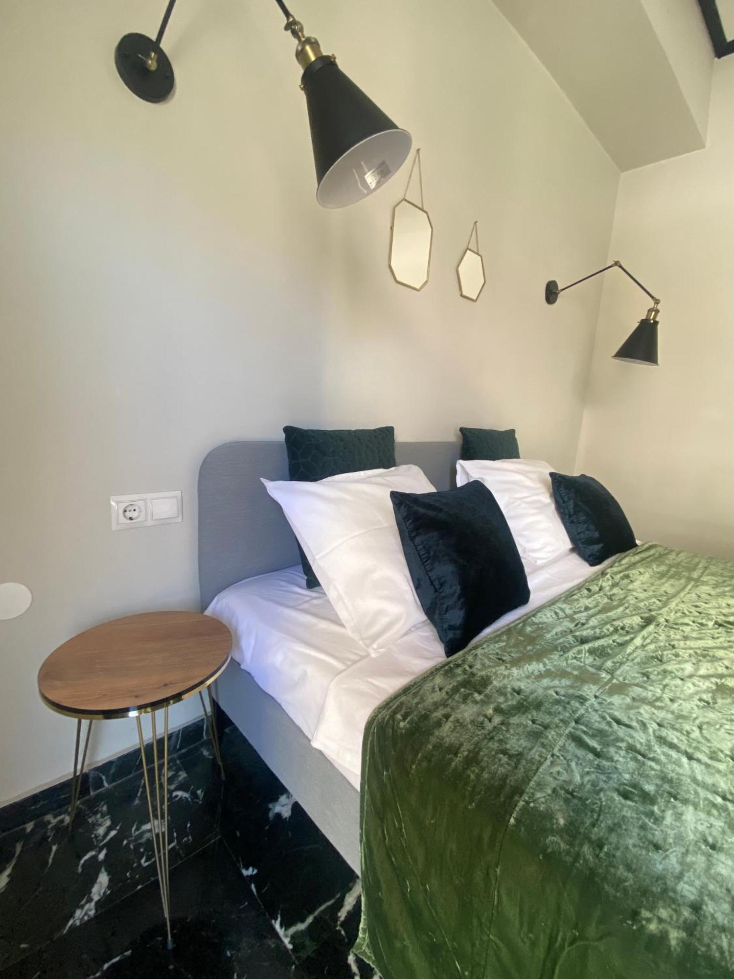 5 Rooms Athènes Extérieur photo